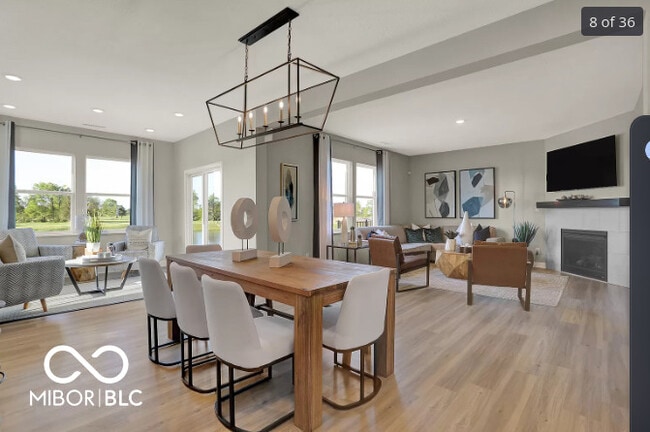 Building Photo - 1104 Sunderland Dr