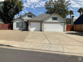 Building Photo - 1770 Domaine Way