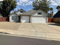 Building Photo - 1770 Domaine Way