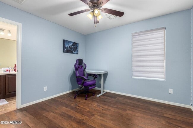 Building Photo - 10763 W Cottontail Ln