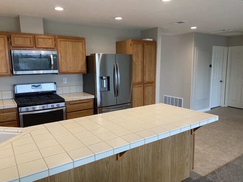 Building Photo - 9306 Northridge Pl