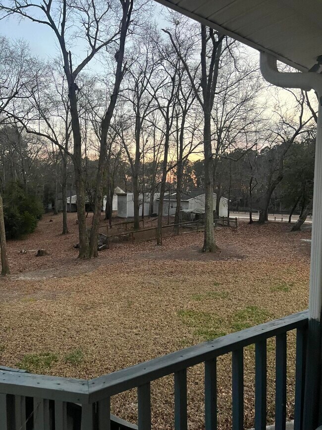 Building Photo - 184 Beaver Dam Rd