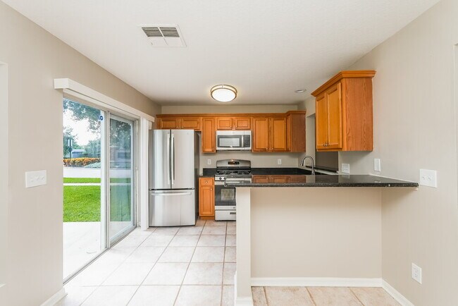 Building Photo - 7403 Oxford Garden Cir