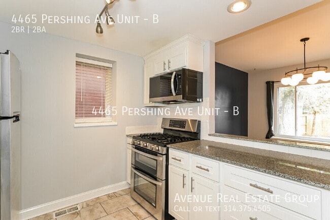 Building Photo - 4465 Pershing Ave