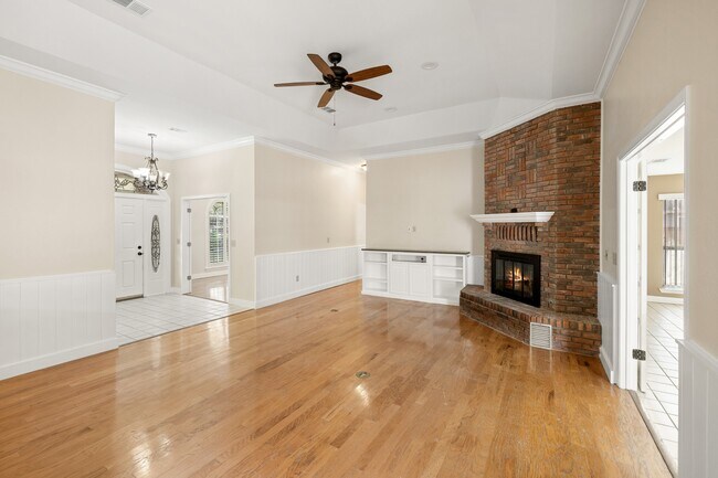 Building Photo - 1300 Windward Cir