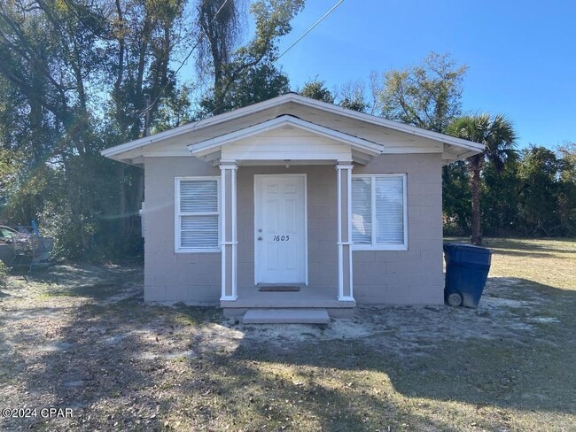 Primary Photo - 1615 Flower Ave