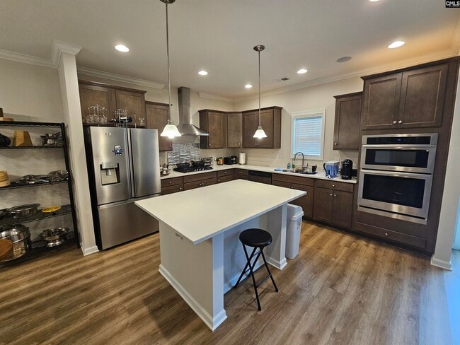 Building Photo - 735 Bustling Br Ln