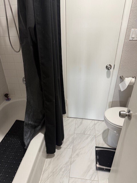 Building Photo - 6111 Beverly Hill St