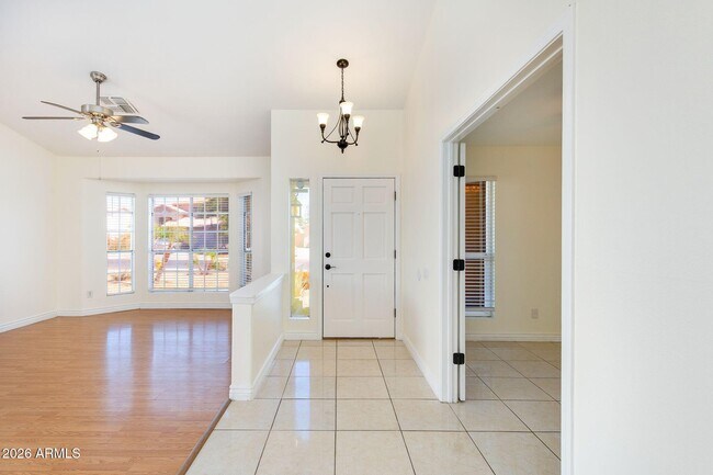 Building Photo - 4250 E Encinas Ave