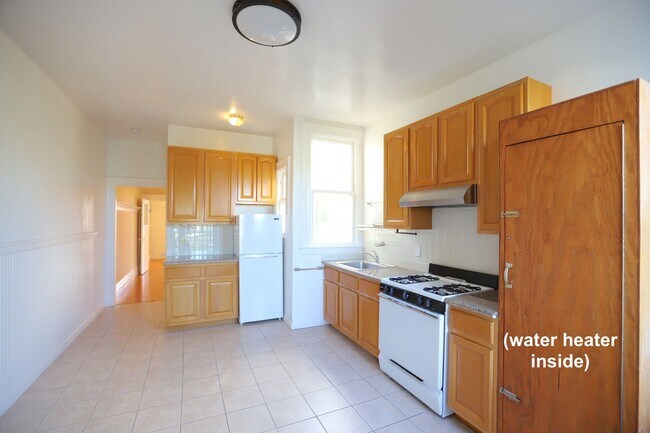 Building Photo - 20-24 Cumberland St