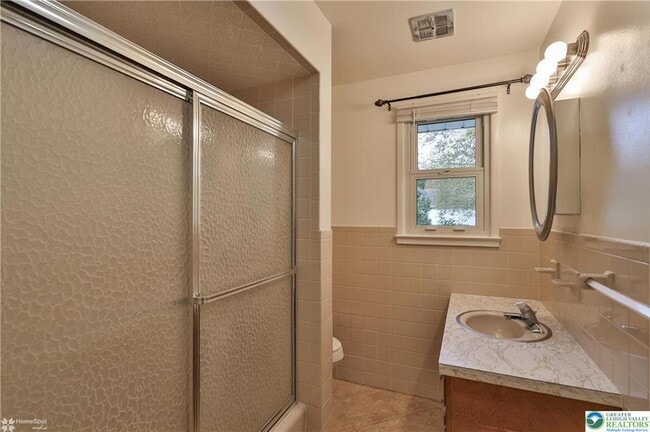 Building Photo - 900 Mine Lane Rd