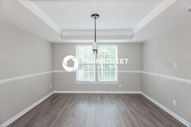 Building Photo - 6001 Beech Cove Ln