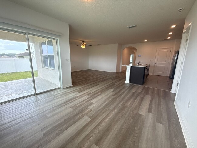 Building Photo - Oak Hill Plantation - Aria Model - 3/2/2 *New Home*