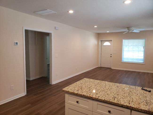 Building Photo - 5433 Old Floyd Rd SW