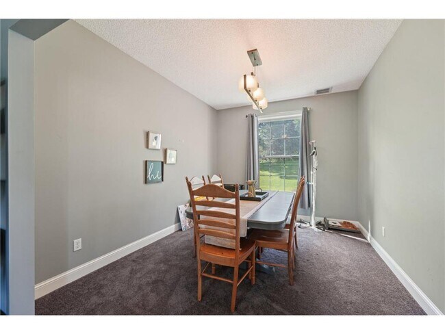 Building Photo - 1477X Langdon Pl