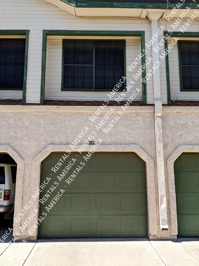 Building Photo - 8888 N 47th Ave