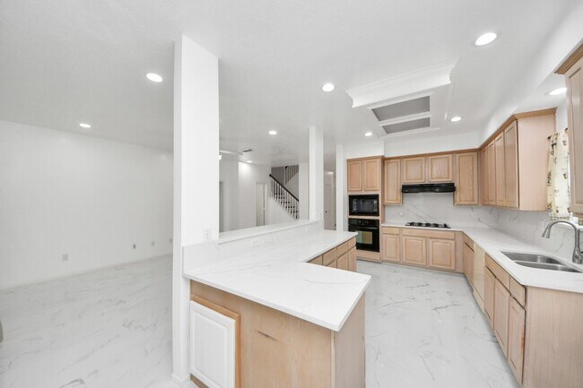 Building Photo - 3138 Waters View Dr