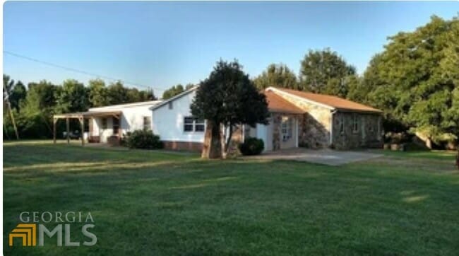 Primary Photo - 51 Nail Rd