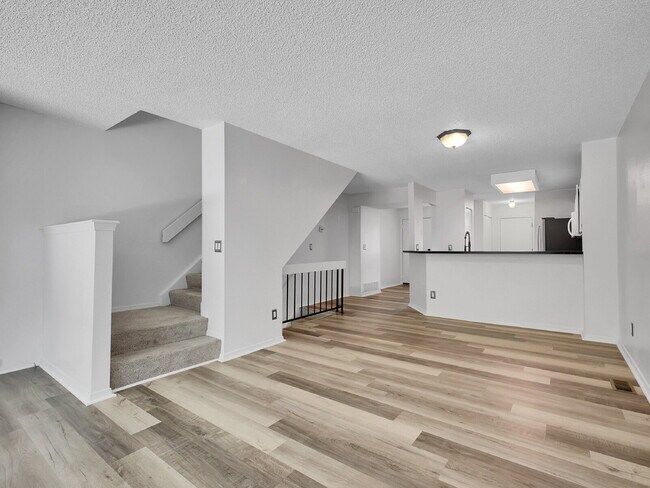 Building Photo - $2,395.00 2 bed, 2.5 bath townhome located...