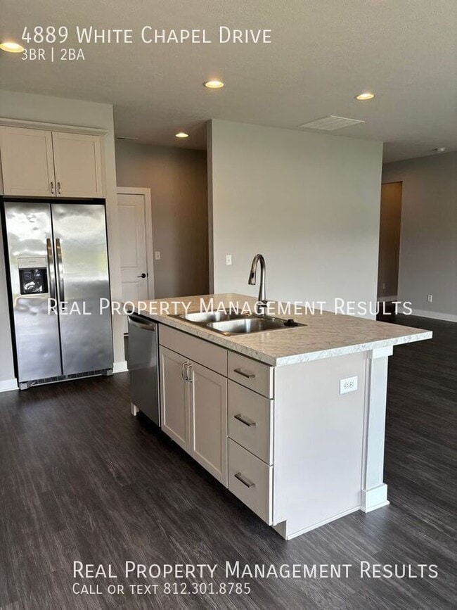 Building Photo - 4889 White Chapel Dr
