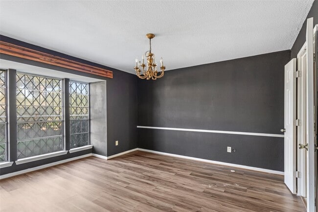 Building Photo - 8302 Nairn St