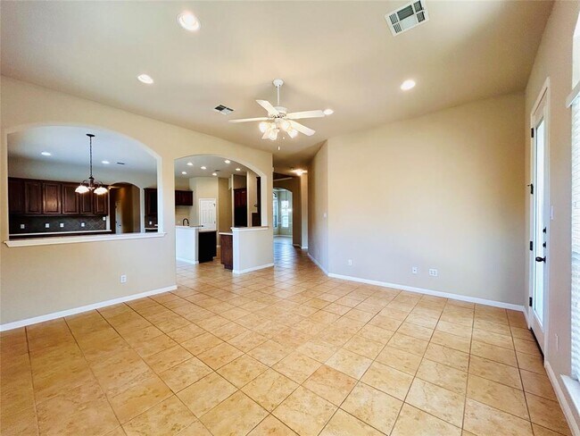 Building Photo - 2501 Farleigh Ln