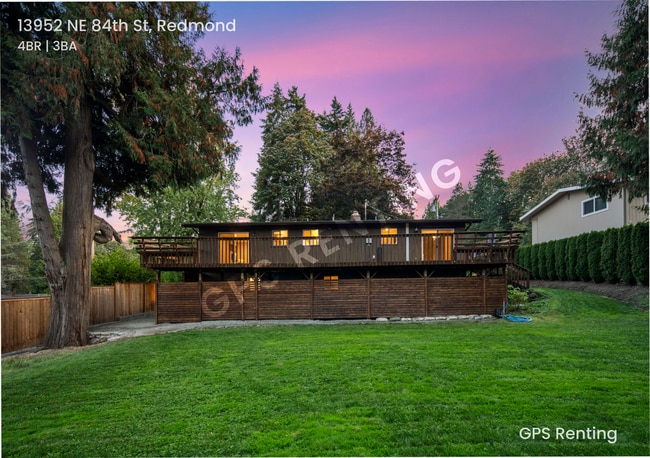 Building Photo - 13952 NE 84th St