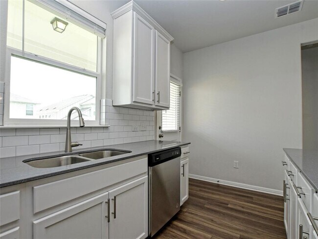 Building Photo - 6402 Arden Fls Dr