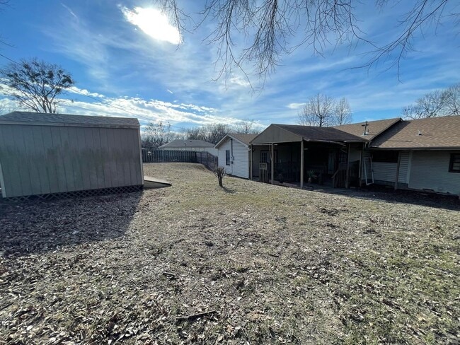 Building Photo - 3420 N 55th St