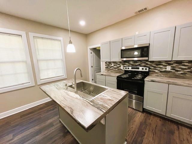 Building Photo - 1115 Boulevard