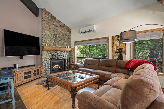 Building Photo - Mill Creek Estate Retreat | Incline Village