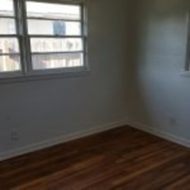 Building Photo - 4114 S Bowie St