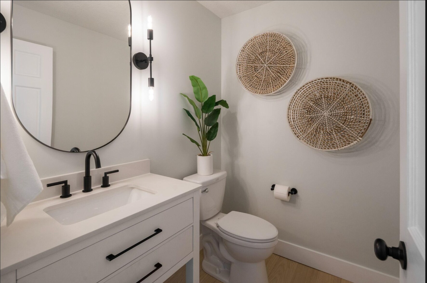 Building Photo - 12215 Westridge Ln