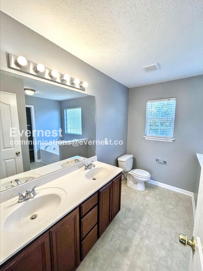 Building Photo - 5139 Jerickia Ct