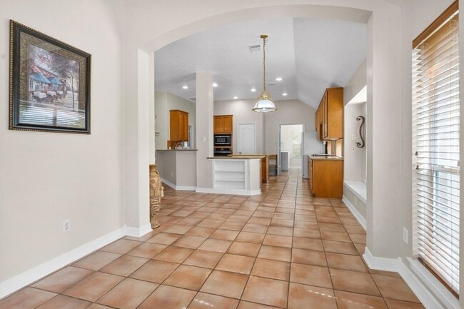 Building Photo - 5307 Summerland Ridge Ct