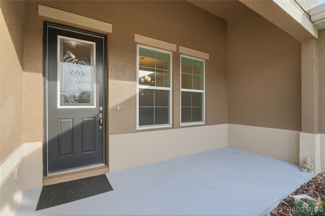 Building Photo - 4195 N Pink Poppy Dr