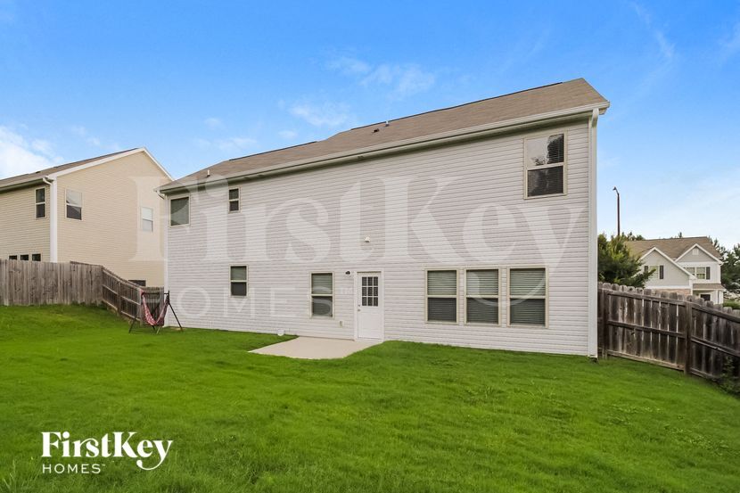 Building Photo - 119 Dynasty Ln
