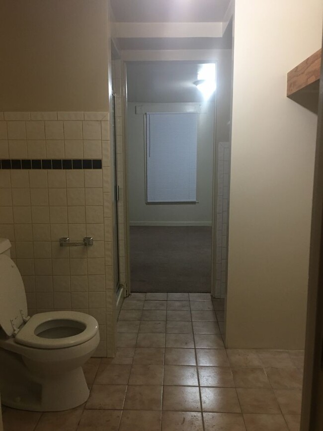 Building Photo - ACCEPTED APPLICATION