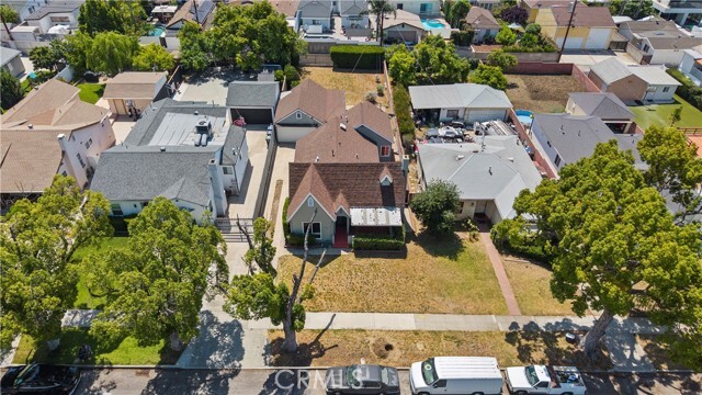 Building Photo - 1230 Spazier Ave