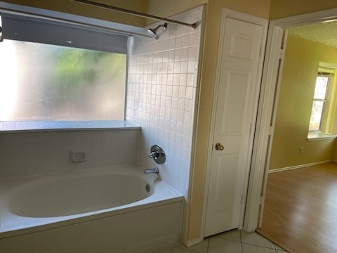 Building Photo - 2822 White Oak Dr