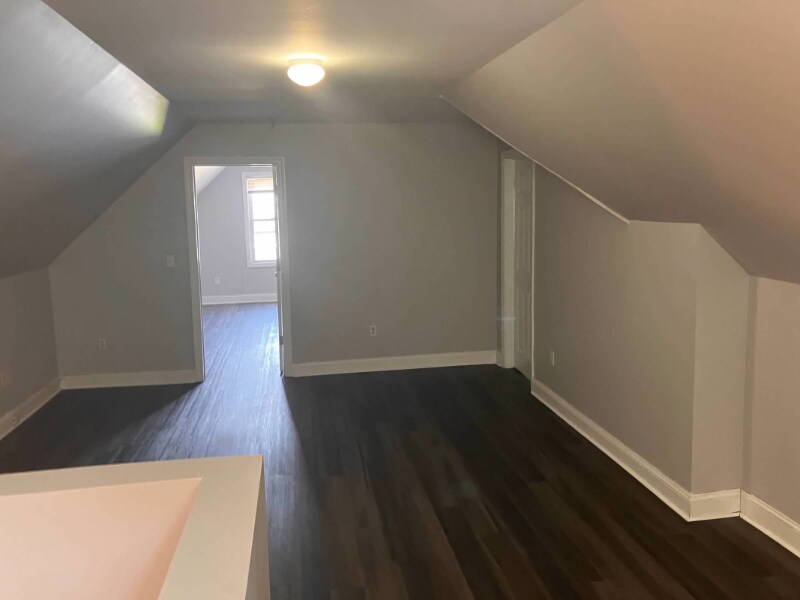 Building Photo - 69 Bennett St