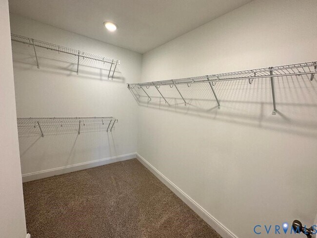 Building Photo - 6996 Leire Ln