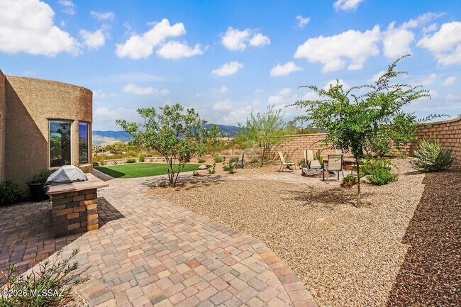Building Photo - 14466 E Flamingo Cres Pl