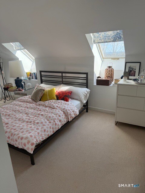 Building Photo - 187 Old Mt Tom Rd