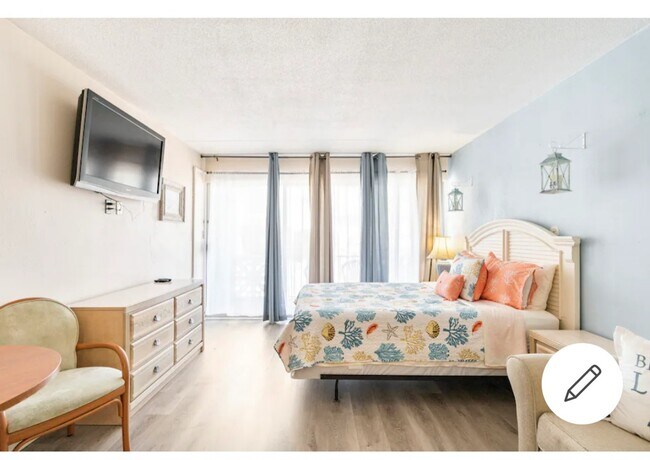 Building Photo - 1600 S Ocean Blvd