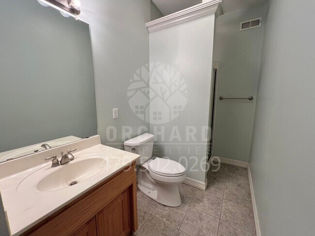 Building Photo - Single Family Home | Tontitown, AR | Stunning Home with Separate Shop
