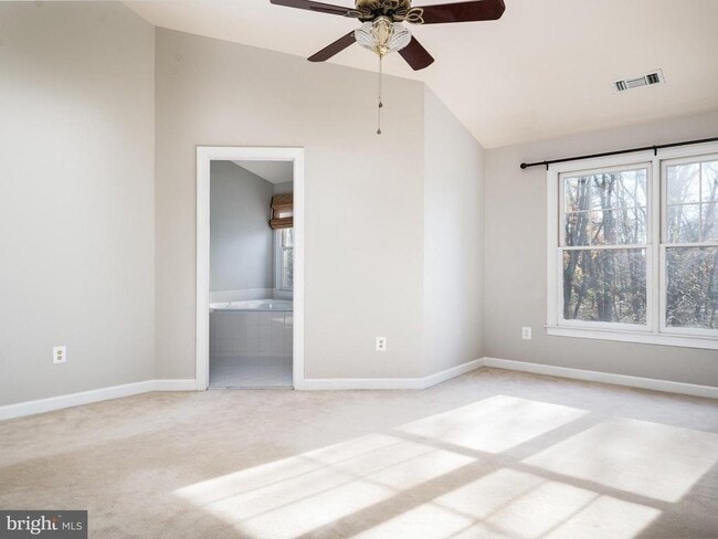 Building Photo - 2155 Wolftrap Ct