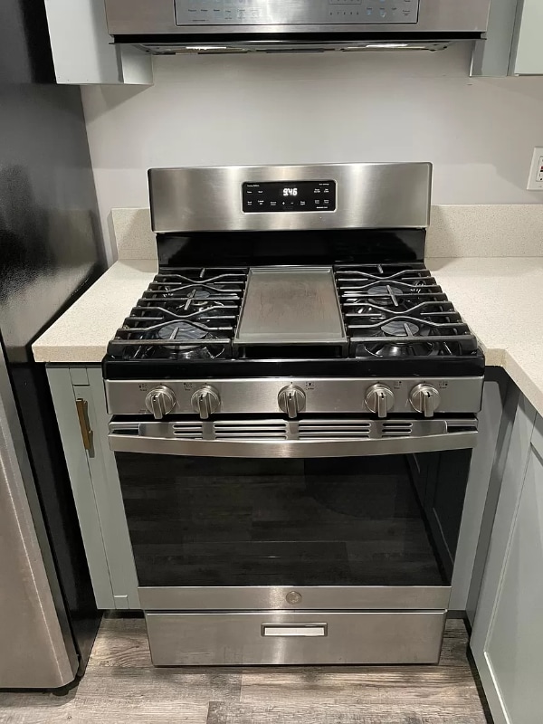 Building Photo - 4214 Lois St