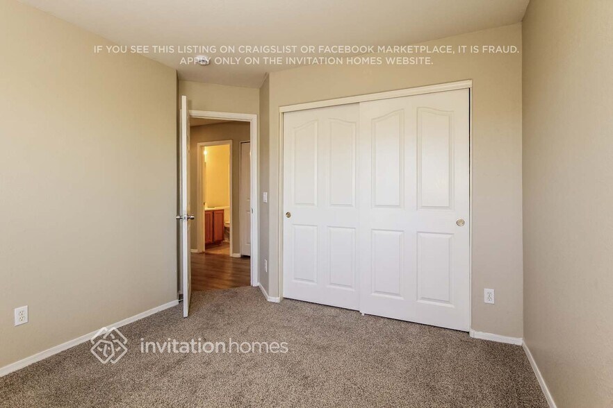 Building Photo - 16584 N 162nd Ln