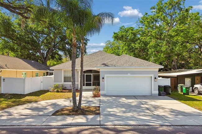 Building Photo - 1208 DR Martin Luther King JR Street North